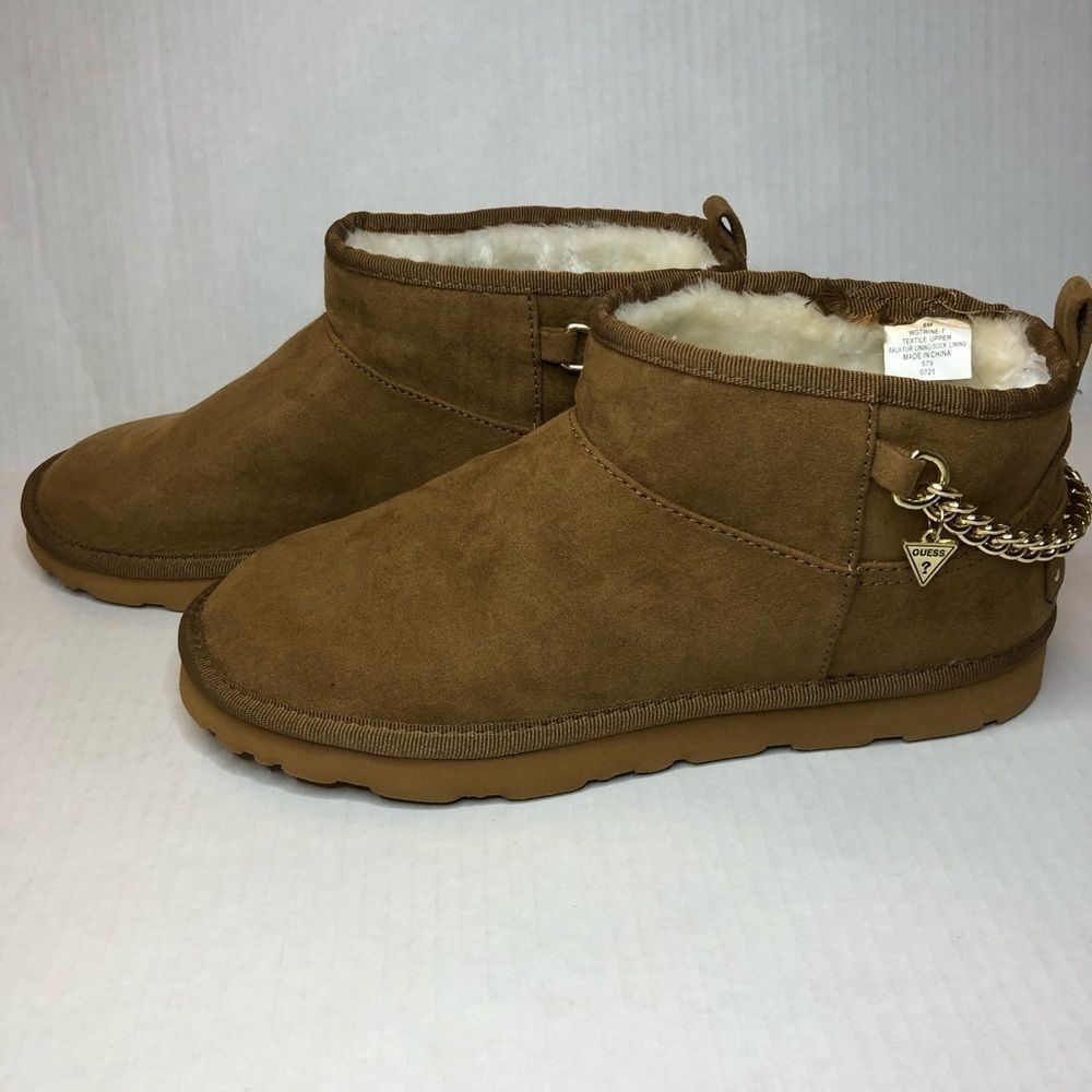 Guess snow boots size 8 women shoes